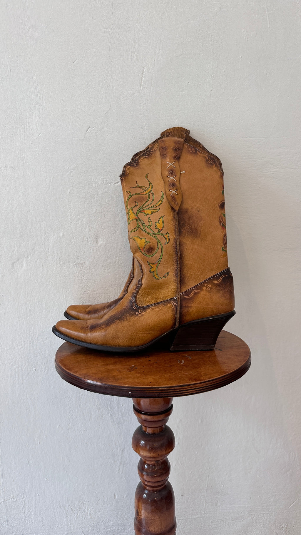 157 / SEYCHELLES leather cowboy boots