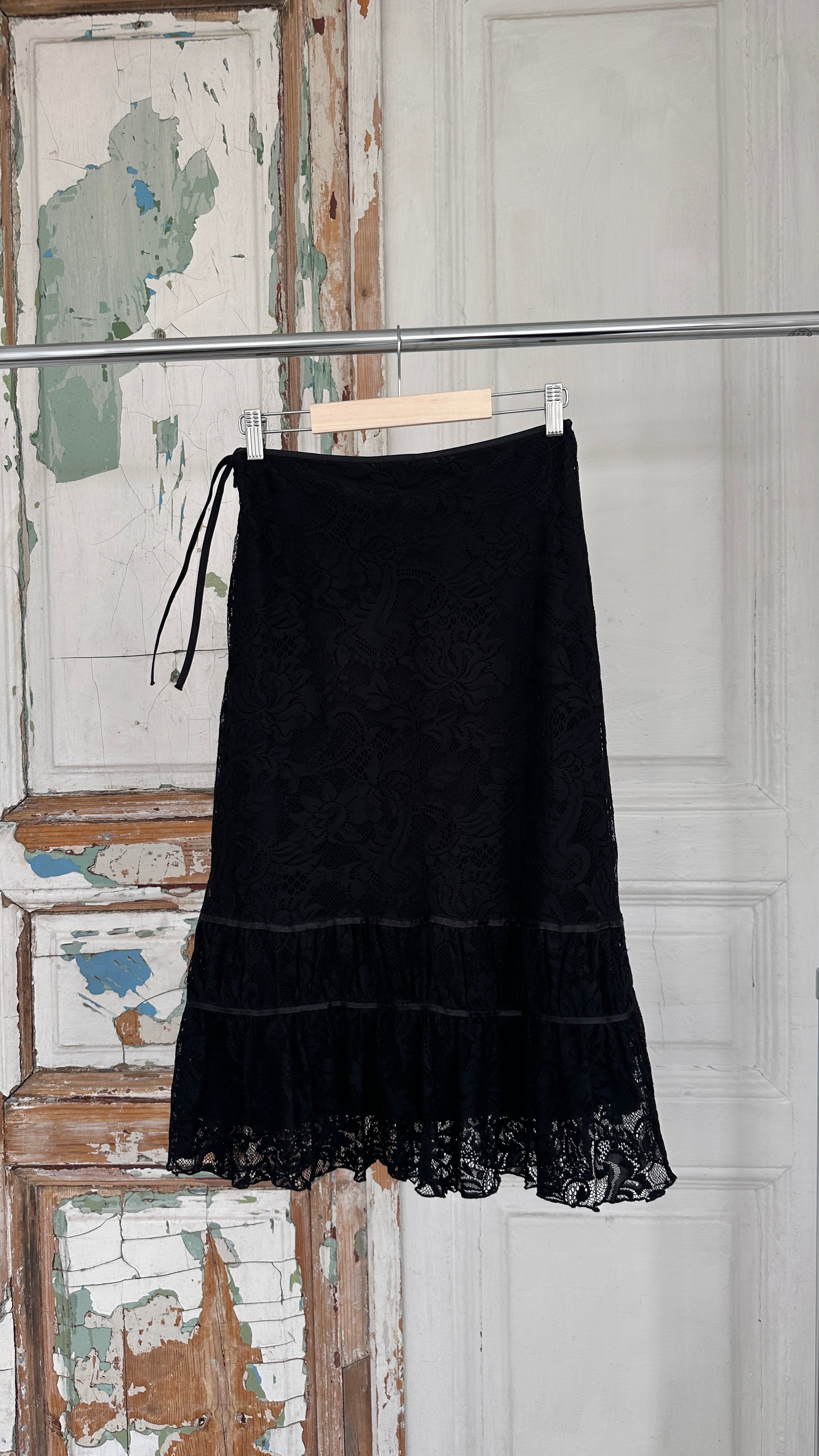 151 / lace midi skirt