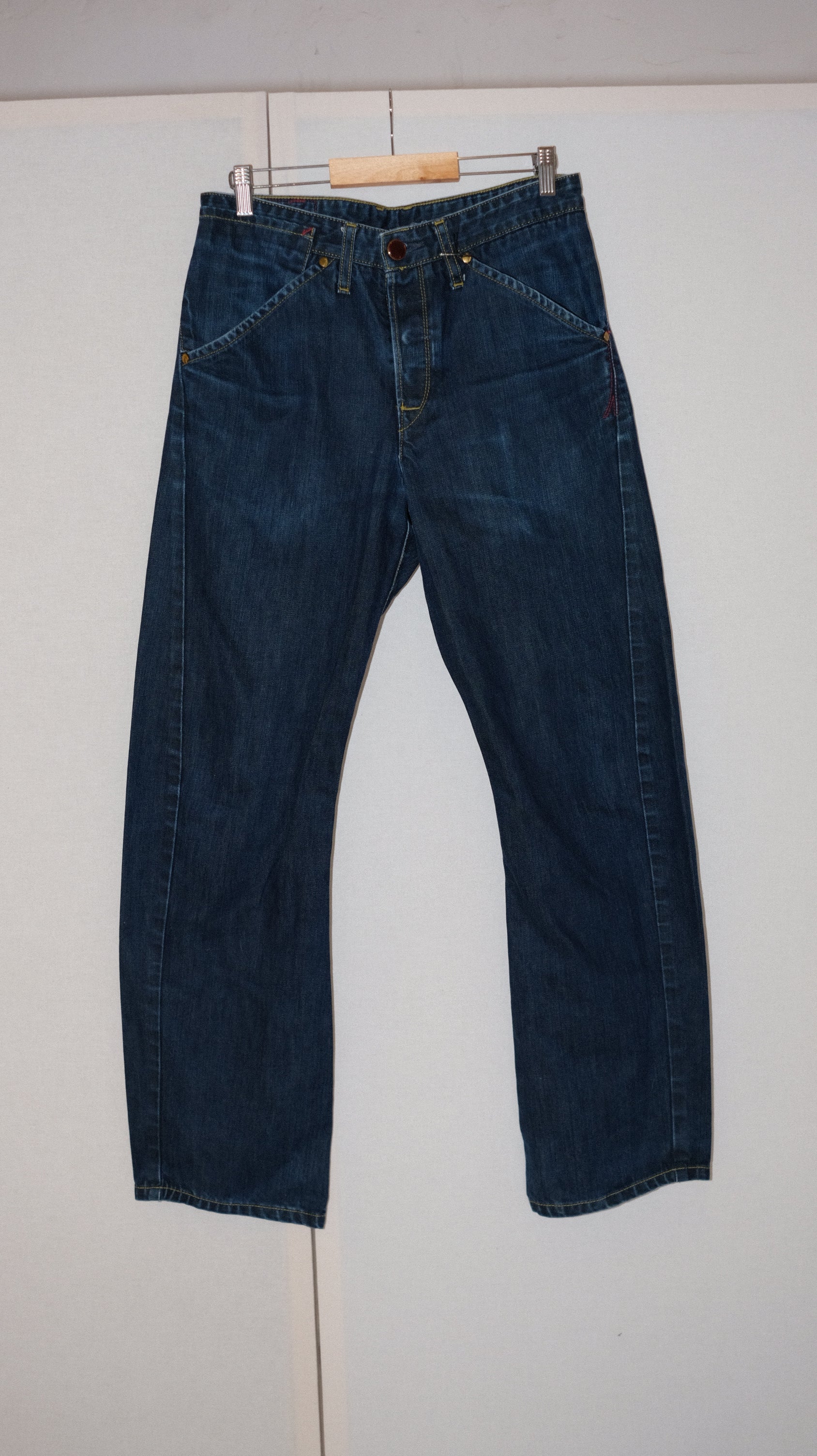079 / LEVI'S twisted seam jeans