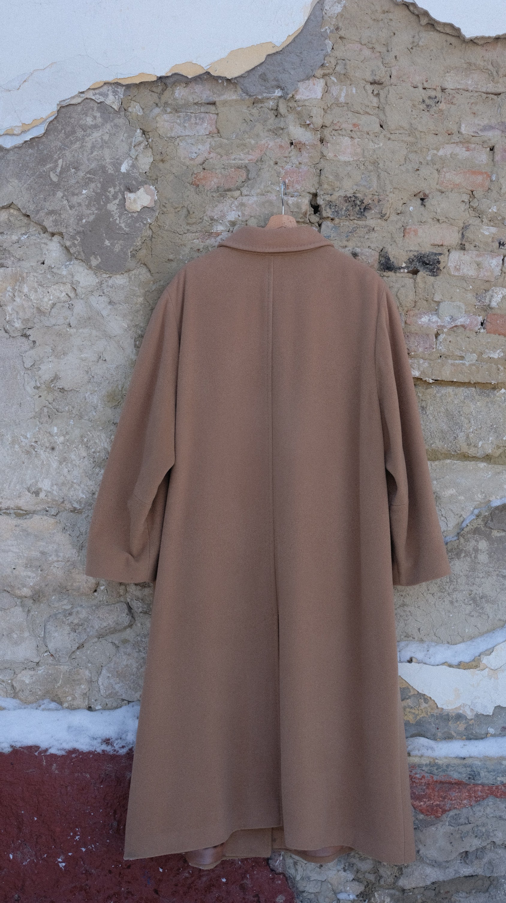 053 / oversized wool coat