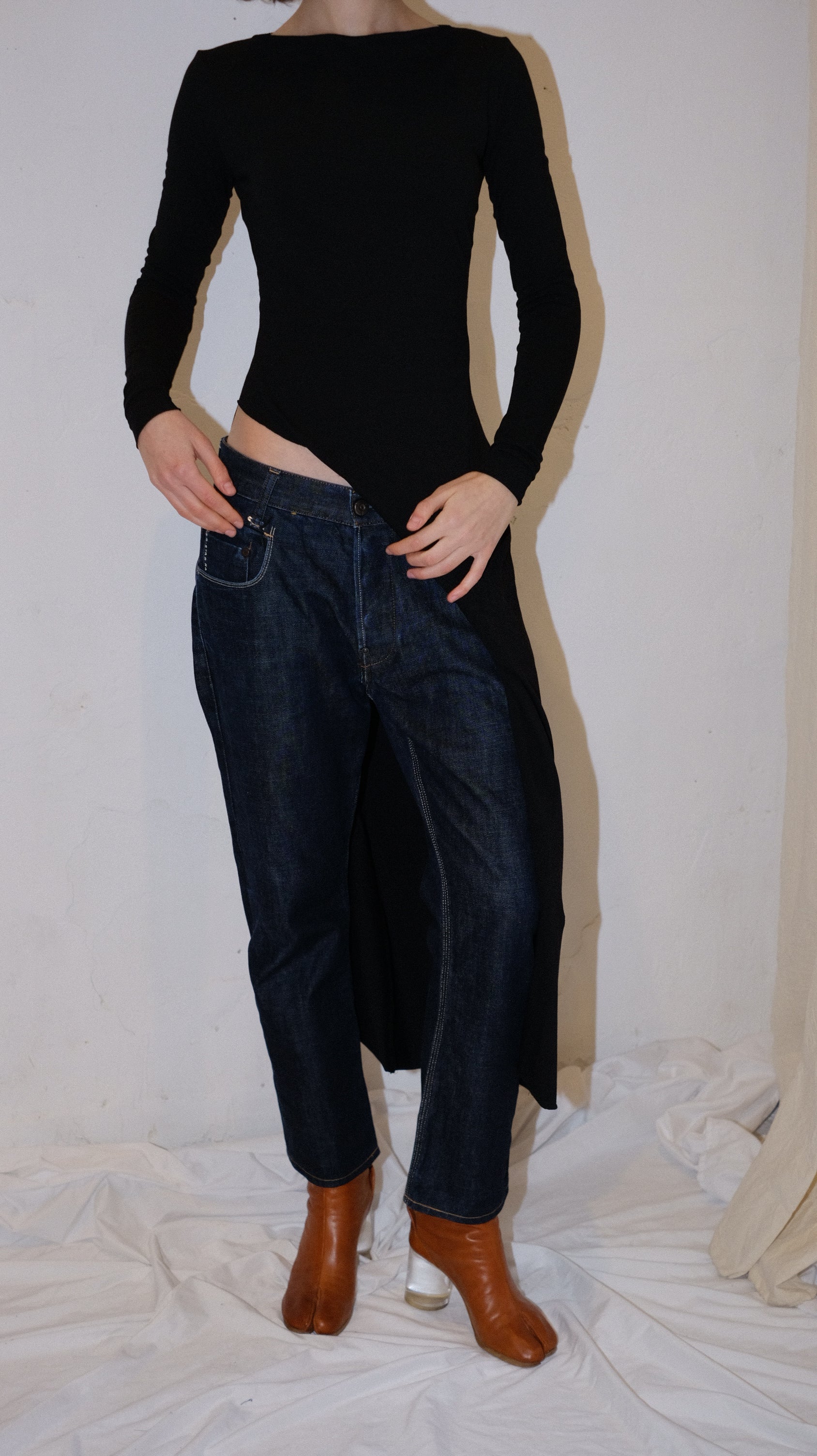 077 / G-STAR RAW dark wash jeans