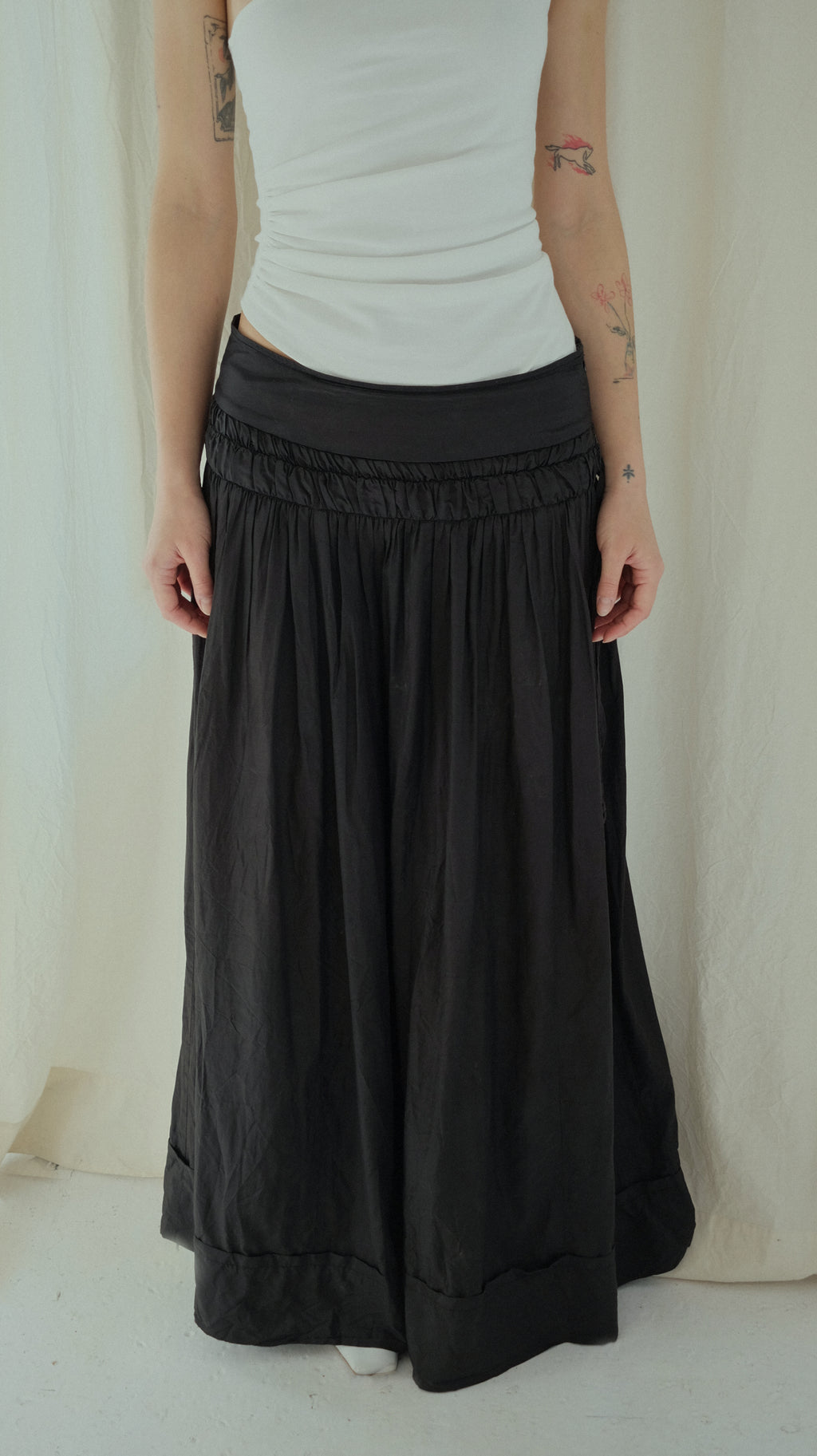 107 / vintage maxi skirt
