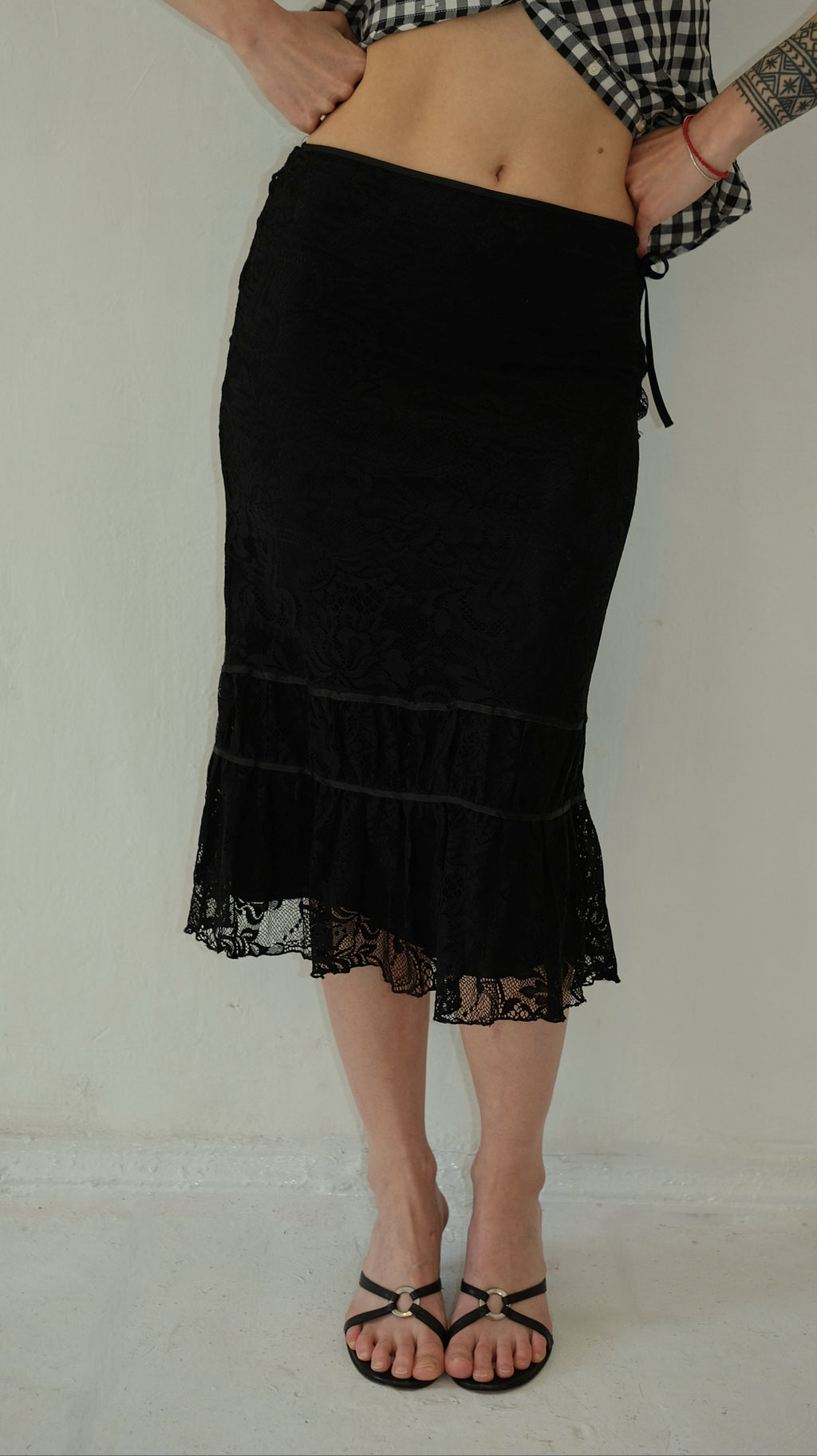 151 / lace midi skirt