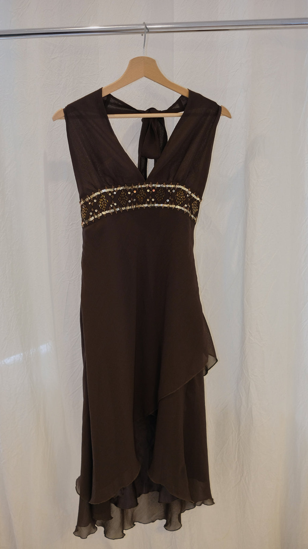 235 / embellished backless dress