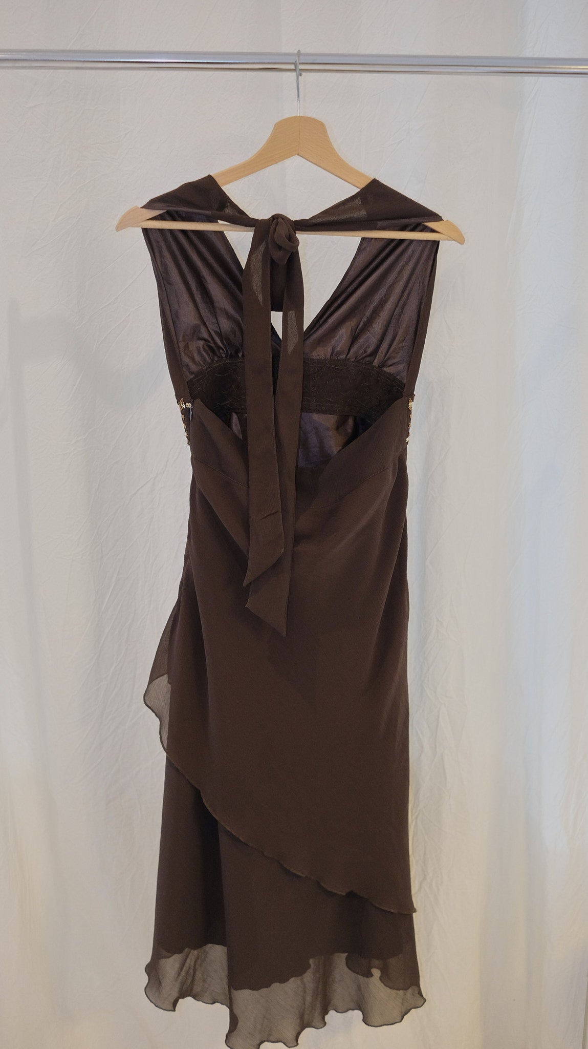 235 / embellished backless dress