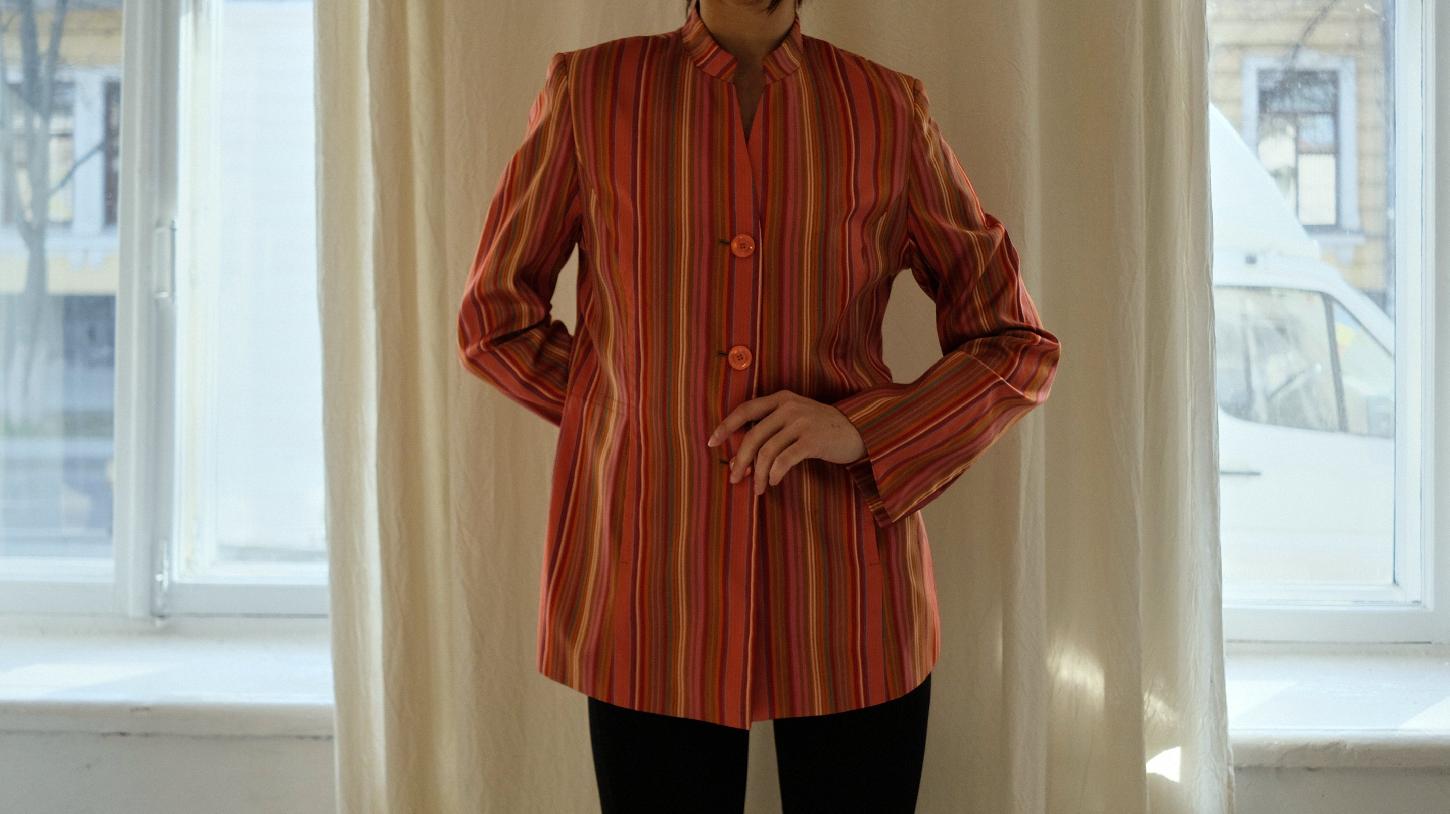 109 / CHRISTIAN BERG silk blazer
