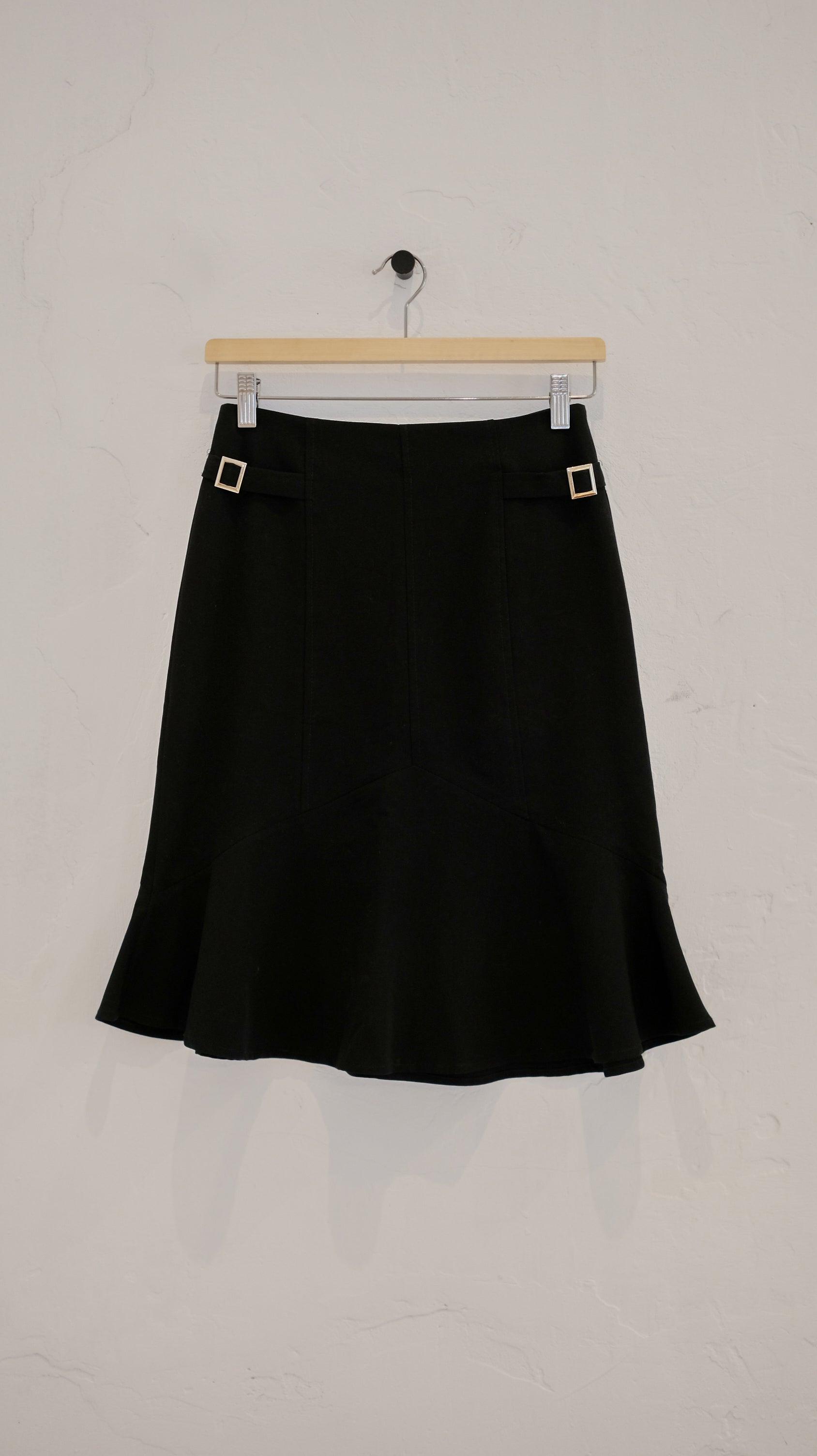 102 / NAF NAF skirt