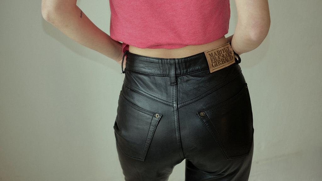 122 / MARITHE + FRANCOIS GIRBAUD leather trousers