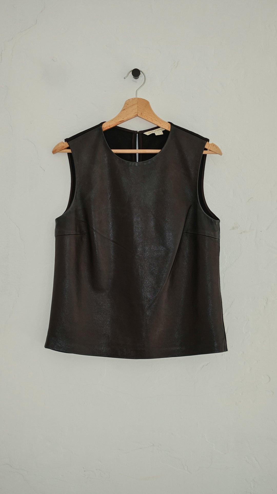 138 / DIANE von FUSTENBERG leather top