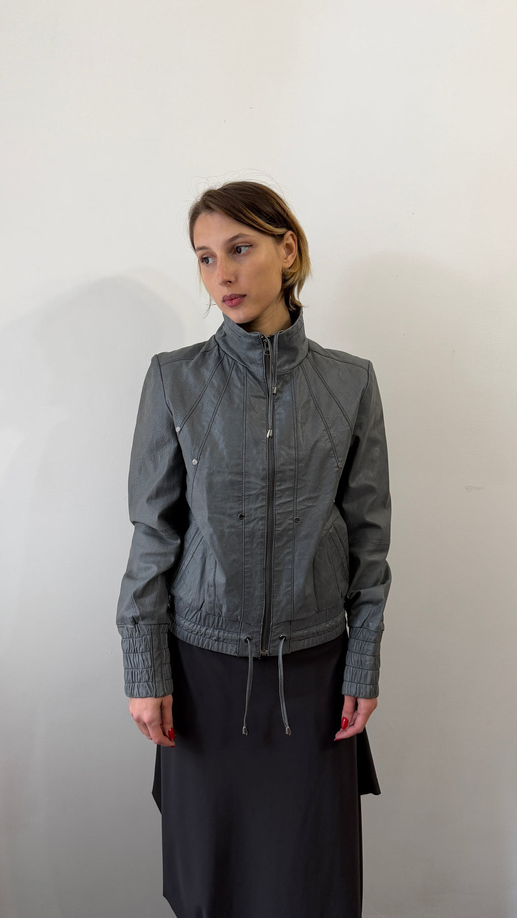 413 / leather jacket with high collar