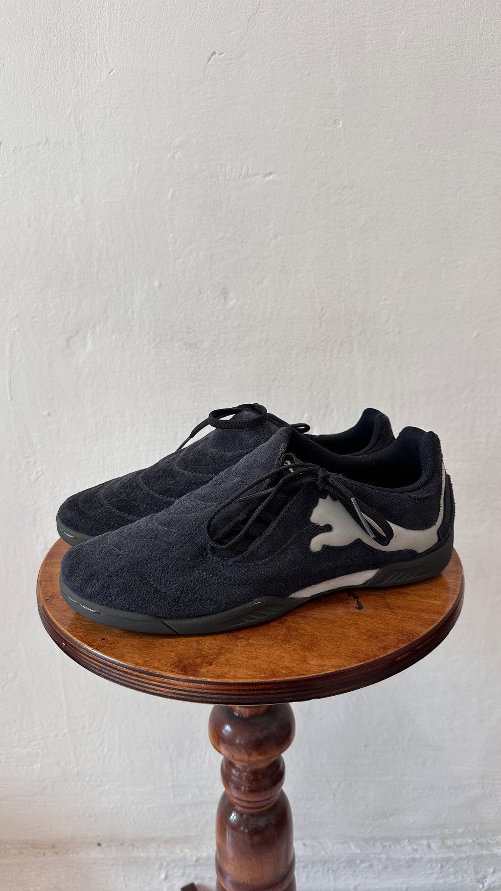 158 / PUMA suede trainers