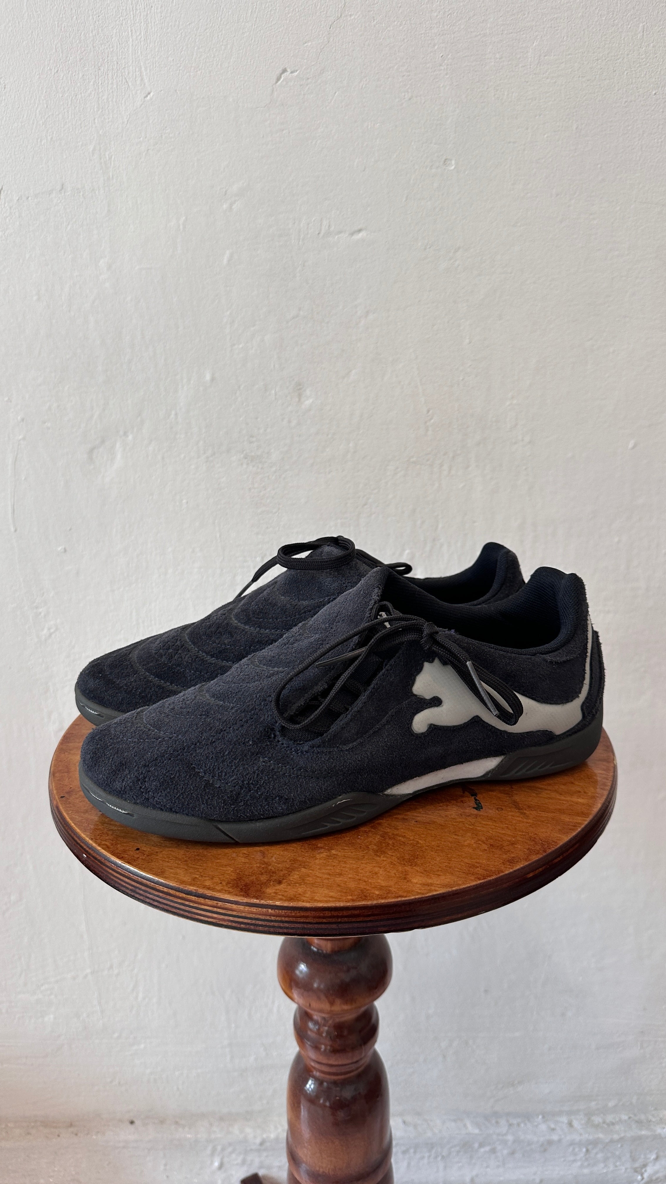 158 / PUMA suede trainers