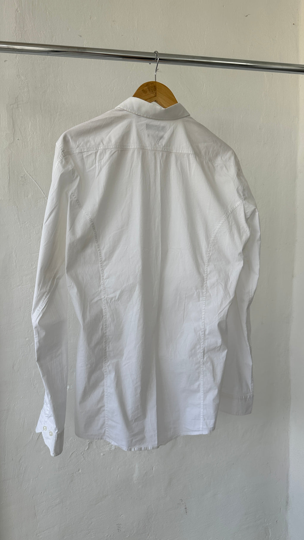 271 / HUGO BOSS button up men's shirt