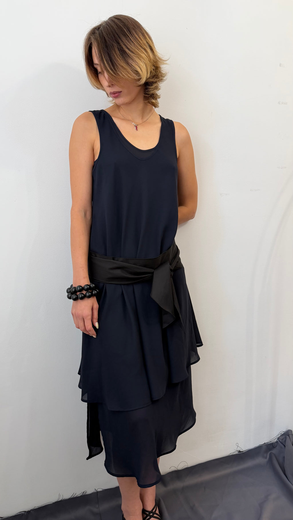 384 / midi dress with belt
