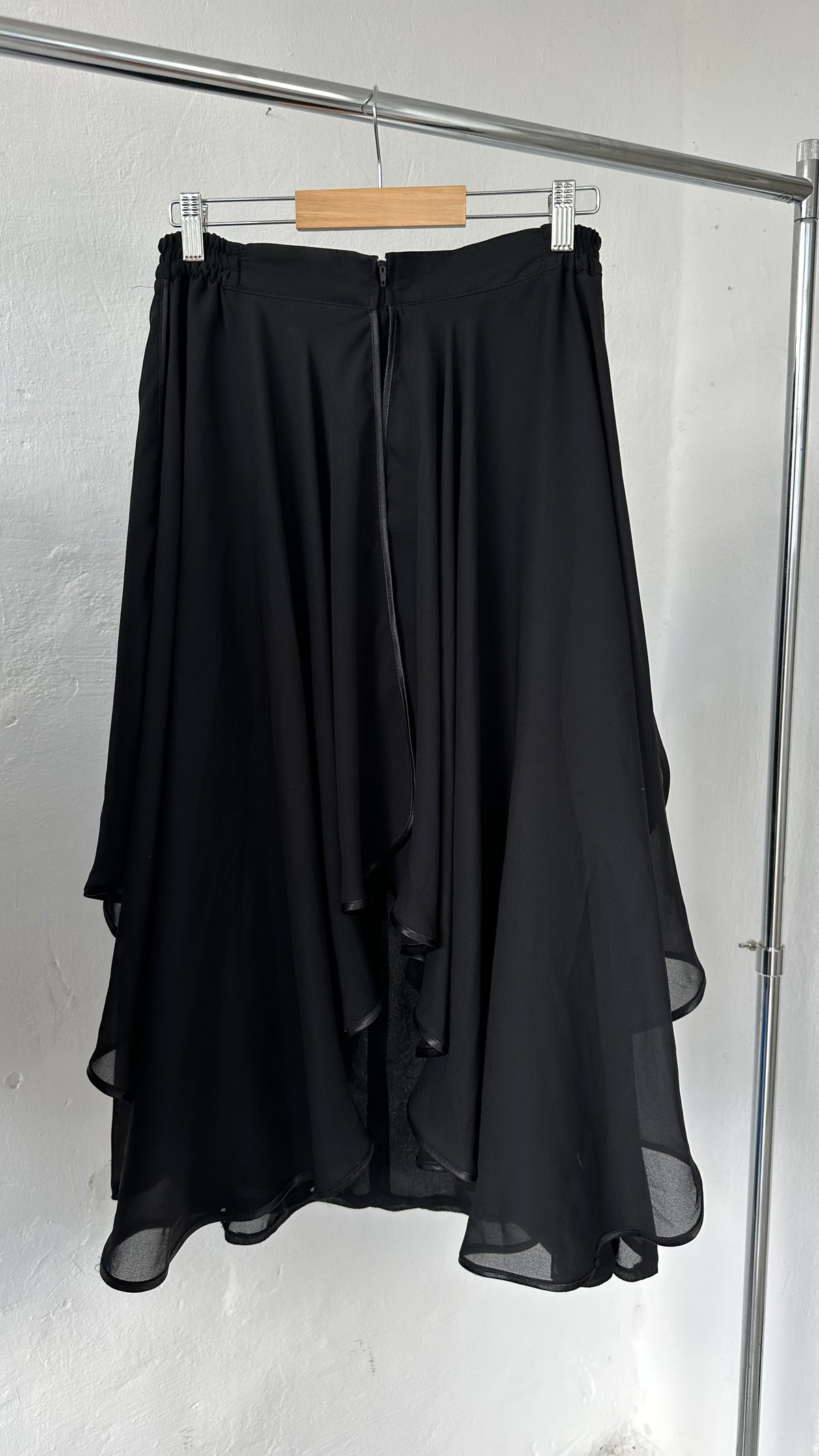 425 / layered midi skirt