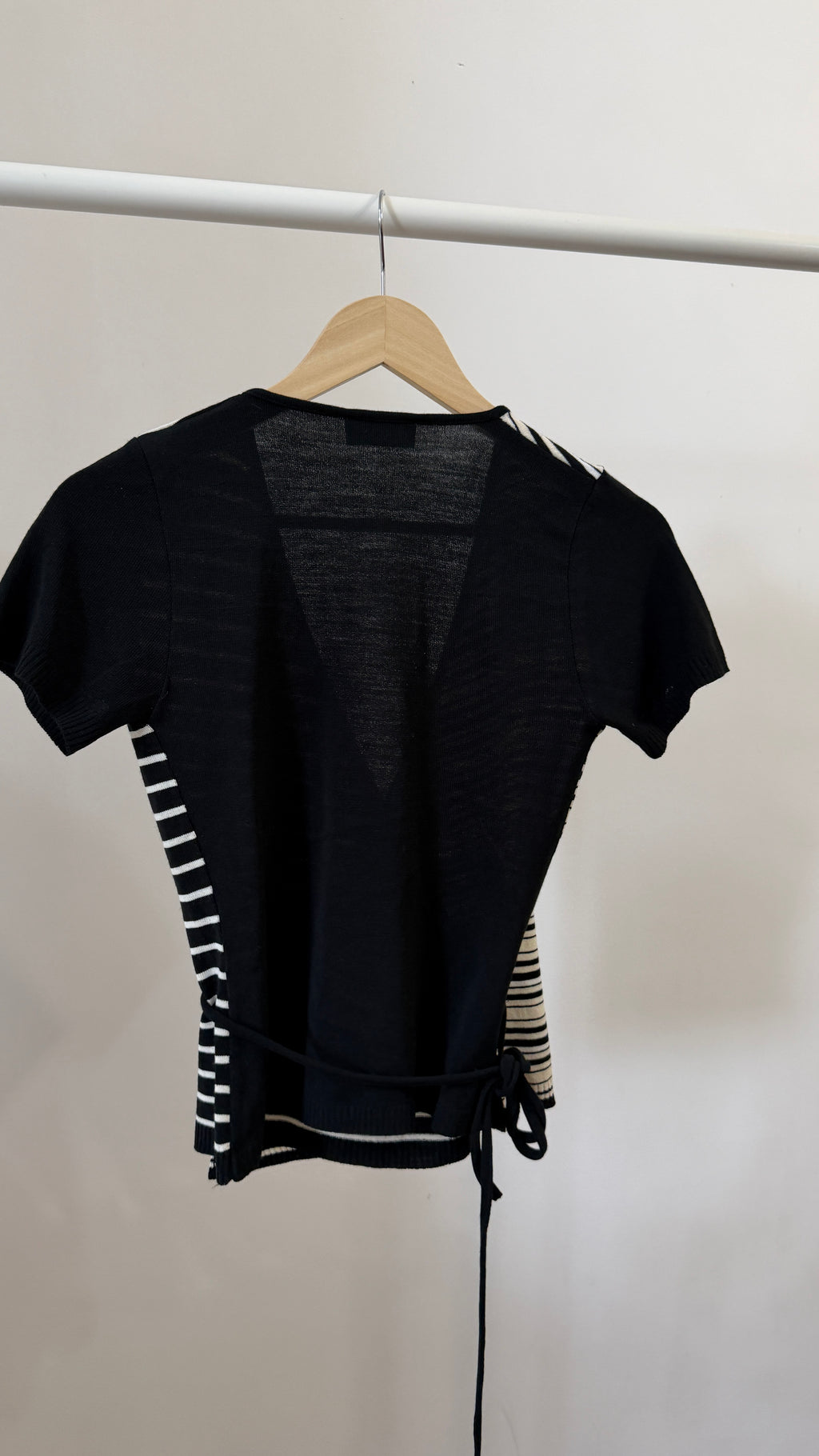 407 / wrap top