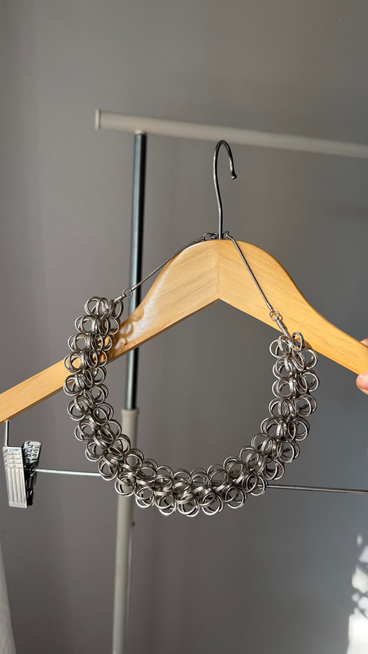 423 / COS choker necklace