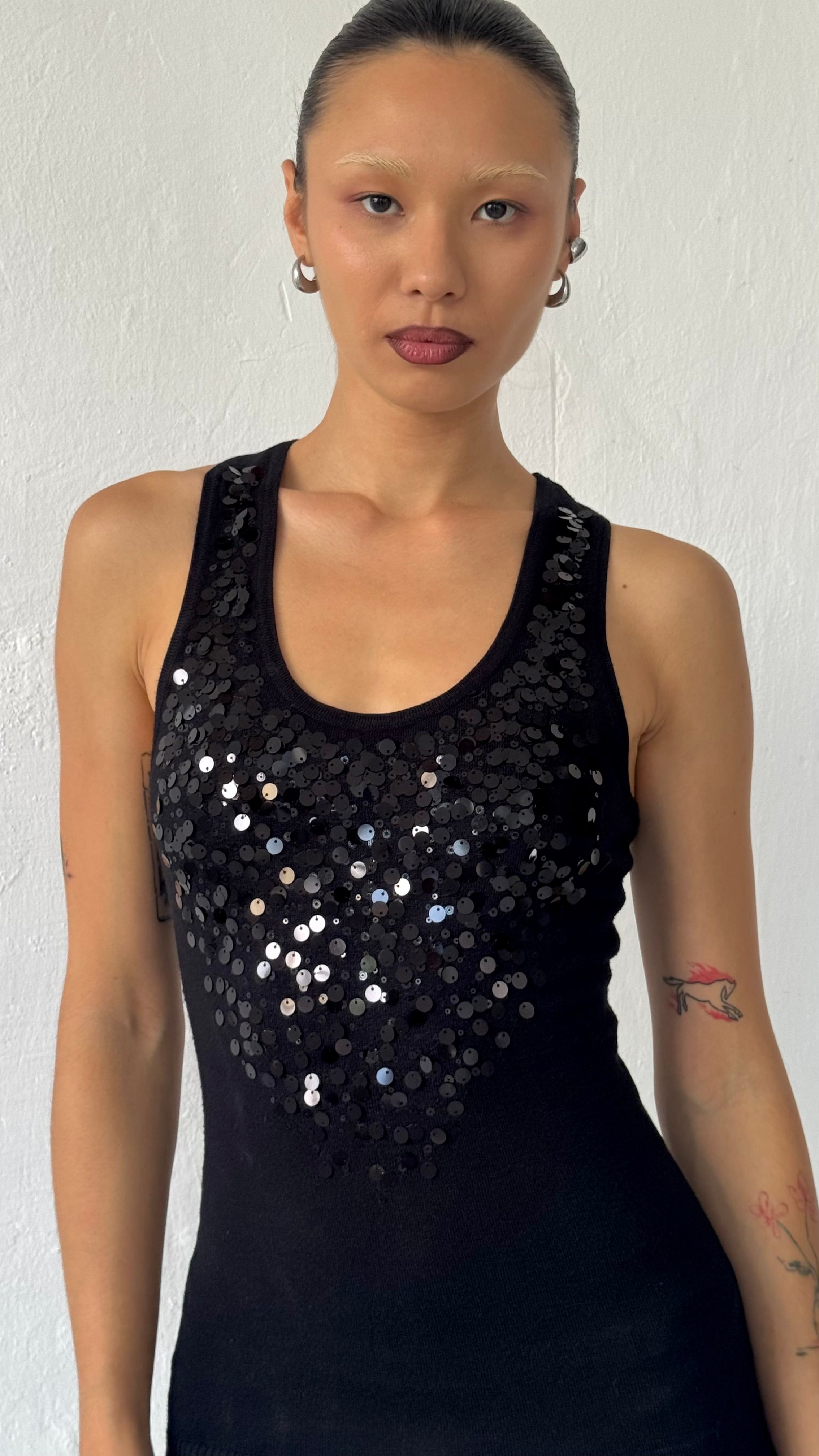 326 / sequined tank top