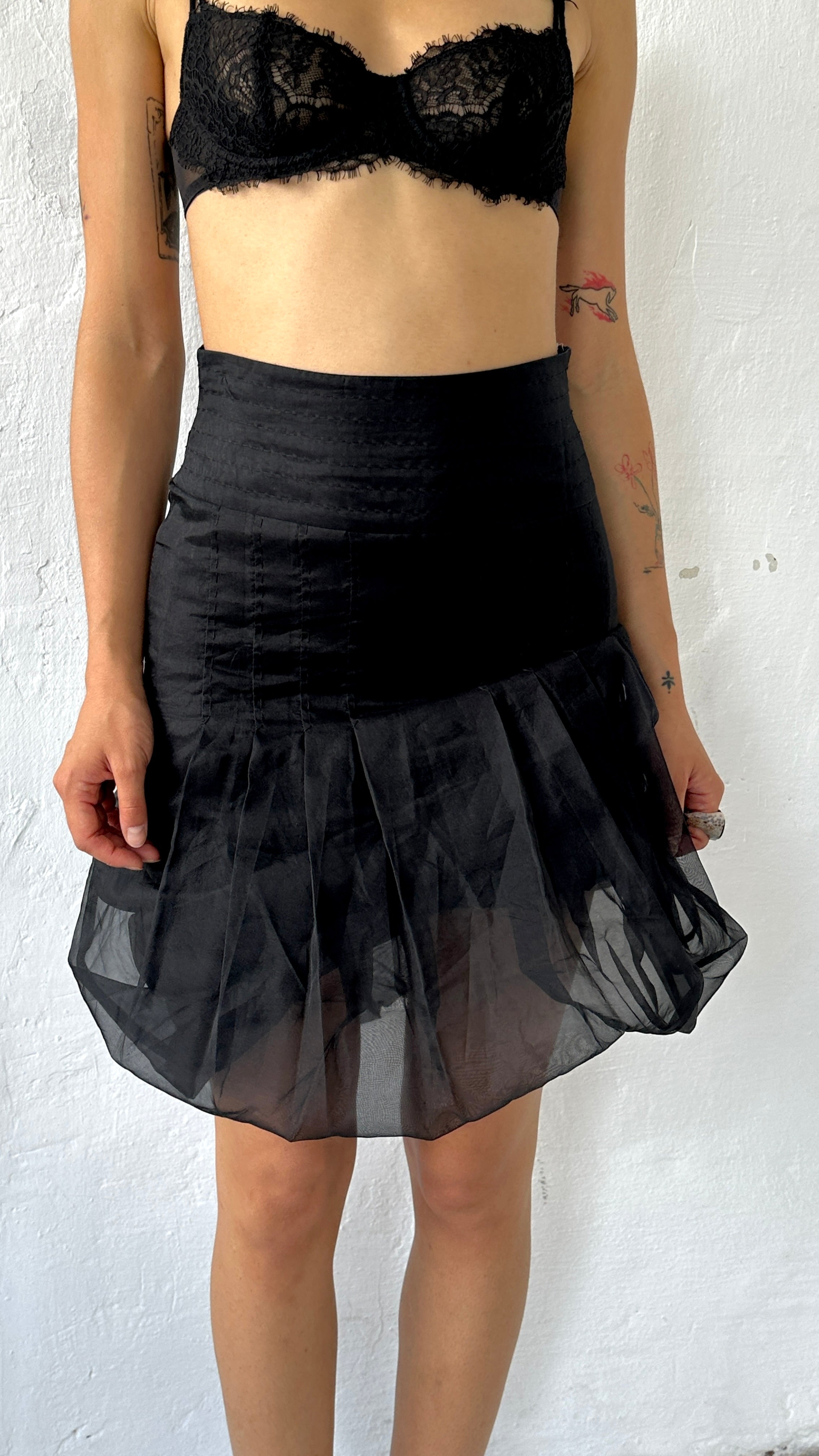 311 / silk knee-length skirt