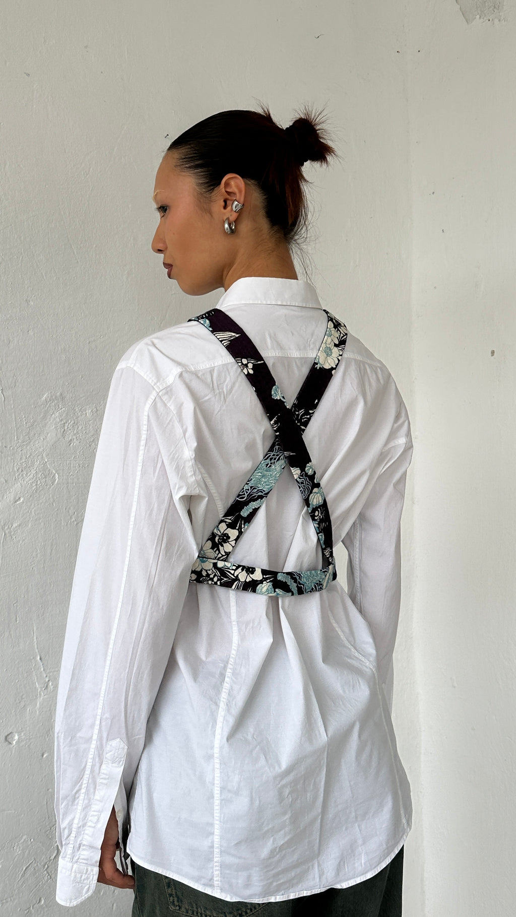305 / DOROTHEE SCHUMACHER harness vest