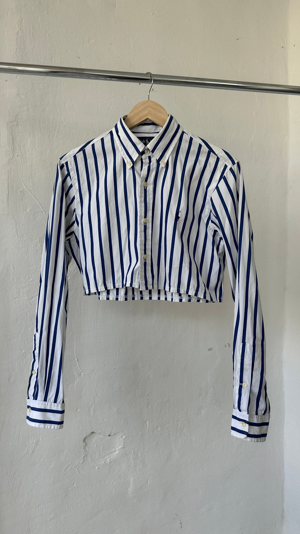 328 / cropped RALPH LAUREN shirt